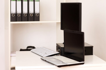 Notebook & Desktop Computer