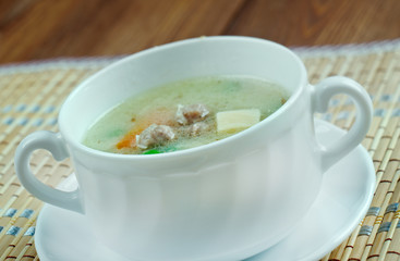 Hochzeitssuppe