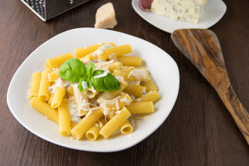 Gorgonzola Pasta