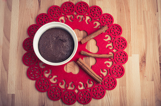 Suflet świąteczny na drewnianym stole