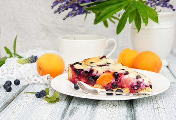 cake with blueberries and apricots