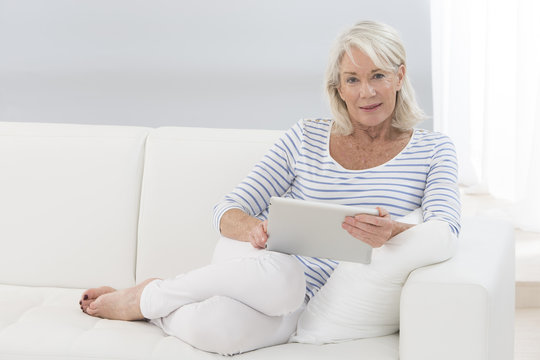 TABLETTE INFORMATIQUE FEMME