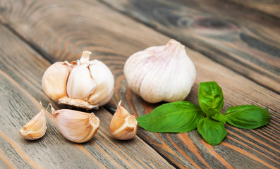 basil and garlic