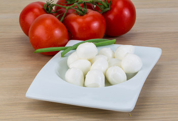 Mozzarella cheese balls