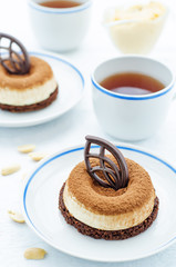 chocolate cake with peanut mousse