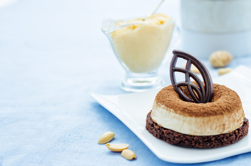 chocolate cake with peanut mousse