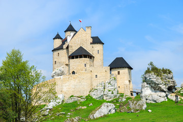 Fototapeta na wymiar Beautiful Bobolice castle in spring time, Poland