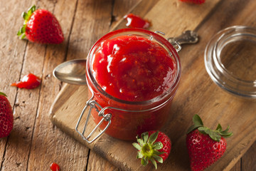 Homemade Organic Strawberry Jelly