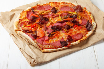Piiza with ham and salami