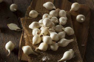 White Organic Pearl Onions
