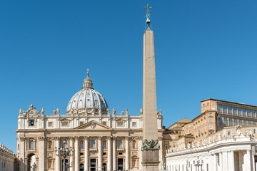 Fototapeta na wymiar Saint Peters Basilica and square in Vatican city, Rome