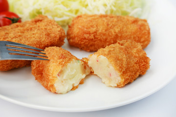 カニクリームコロッケ