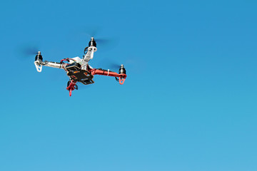 Fototapeta na wymiar Flying quadcopter 1