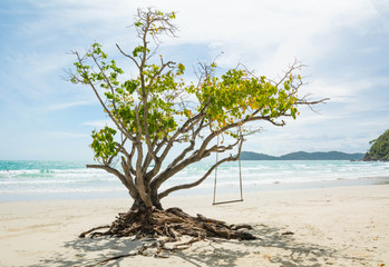 Fototapeta na wymiar Tropical beach at Samet island, Thailand