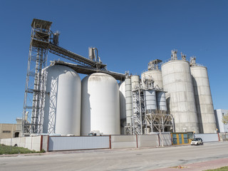 Obraz premium Industrial building, factory