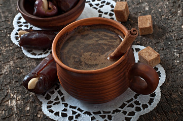 aromatic coffee and eastern dates