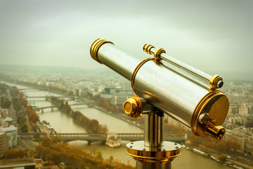 Coin operated telescope