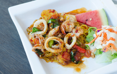 Stir Fried Spaghetti with Tom Yum Sauce