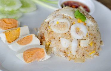 Stir Fried Squid with Salted Egg Yolk