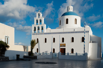 Santorini, chiesa ad oia 1