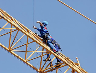 Workers on the crane