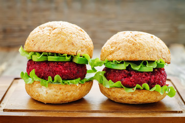 Quinoa, beet and chickpea burgers