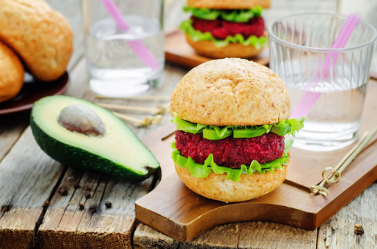 Quinoa, beet and chickpea burgers