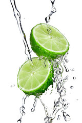 Lime slices and water