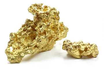 Goldnuggets aus Queensland/ Australien isoliert auf weißem Hintergrund