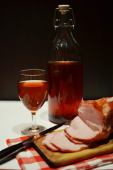 Smoked fillet is best with red wine