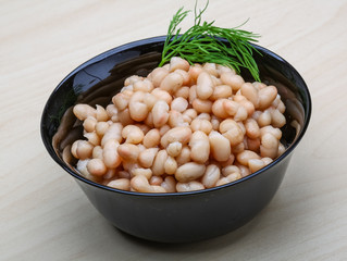 White canned beans