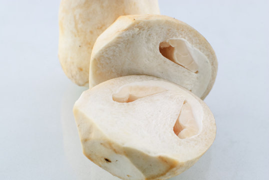 Straw Mushroom