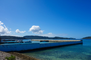 Obraz premium 沖縄県 西表島 祖納港