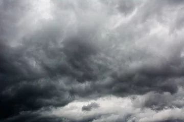 Papier Peint photo Ciel dark dramatic storm cloudscape