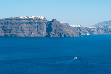 Paesaggio sulla caldera a Santorini