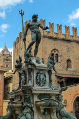 Fototapeta premium Neptune fountain in the Piazza Maggiore in Bologna, Italy
