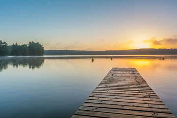 Fototapeta na wymiar Sonnenaufgang am Schwarzer See, Mecklenburgische Seenplatte