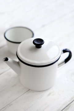 Beautiful retro home enamelware: mugs  and coffee pots