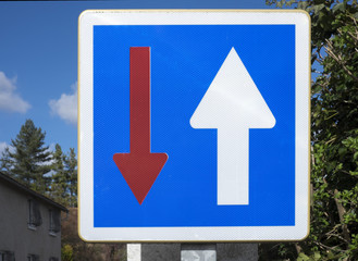 panneau "sens prioritaire"