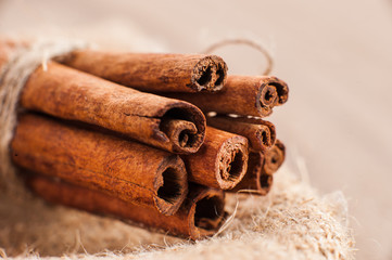 Cinnamon on