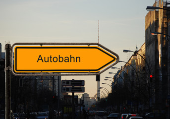 Obraz premium Strassenschild 37 - Autobahn