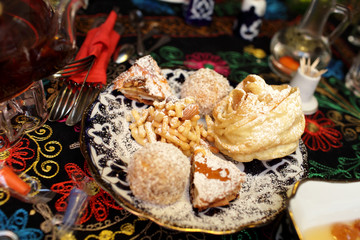 Middle eastern desserts