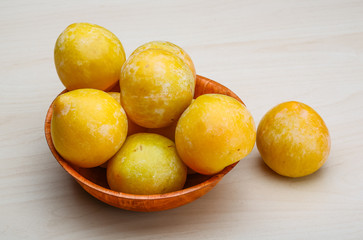 Yellow plums