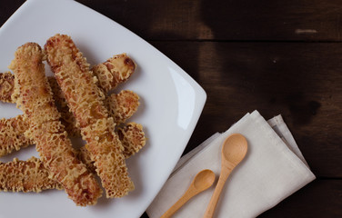Deep-fry sliced banana : Khmer style