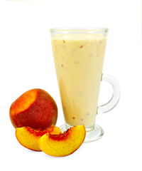 Milkshake with peach slices