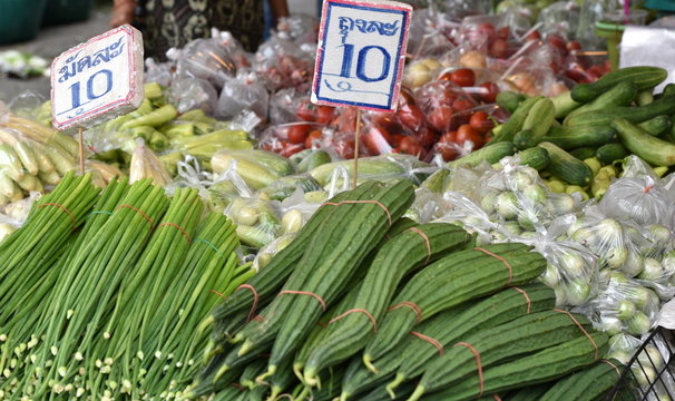 march&eacute;...fruits et l&eacute;gumes