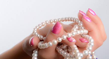 cultured pearls and nail art