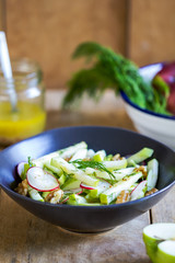 Apple with walnut salad