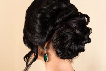 Foto op Plexiglas Kapsalon woman with stylish hairstyle