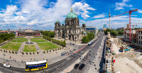 View of Berlin Cathedral © Sergii Figurnyi